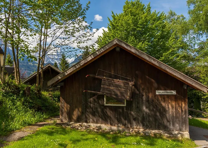 Family & Mountain Lodge C\'Est La Vie